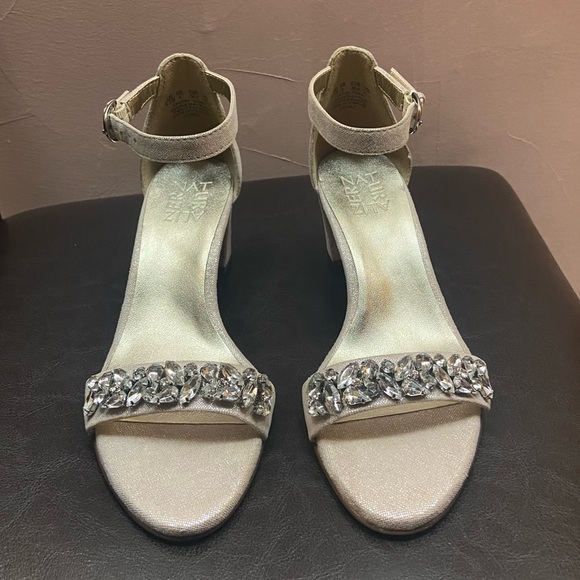 NWT Naturalizer Women's Vera2 Ankle Straps Heeled Sandal - Picture 5 of 10